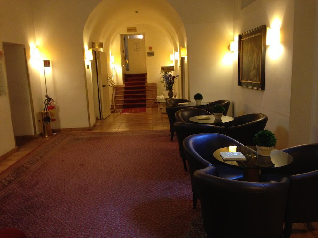 Exe International Palace Rzym Zewnętrze zdjęcie
